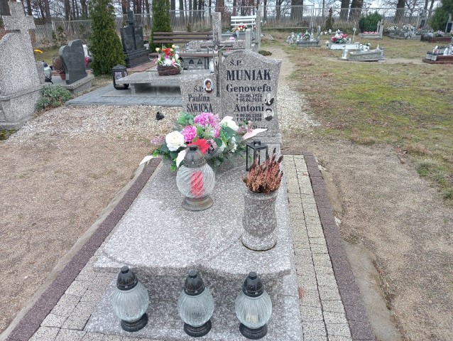Grób Genowefa Muniak